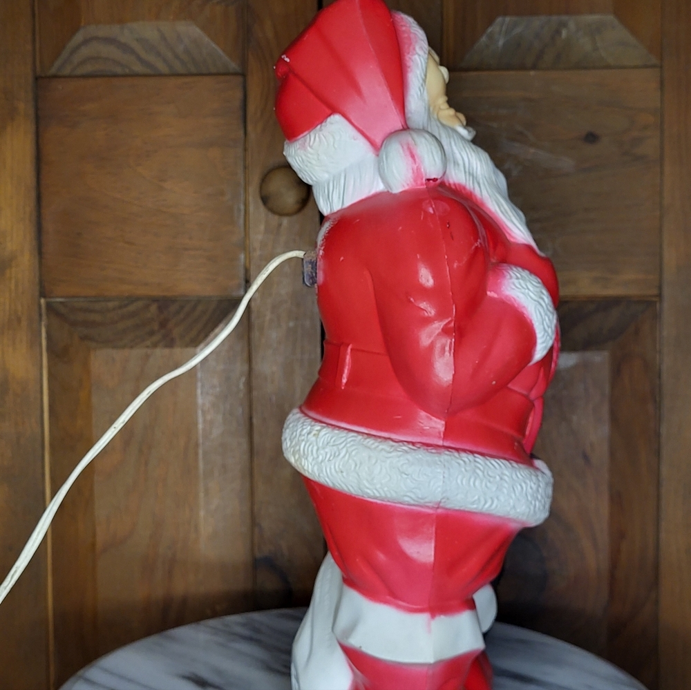 Vintage Santa Claus Light-Up Decoration - Picture 11 of 13